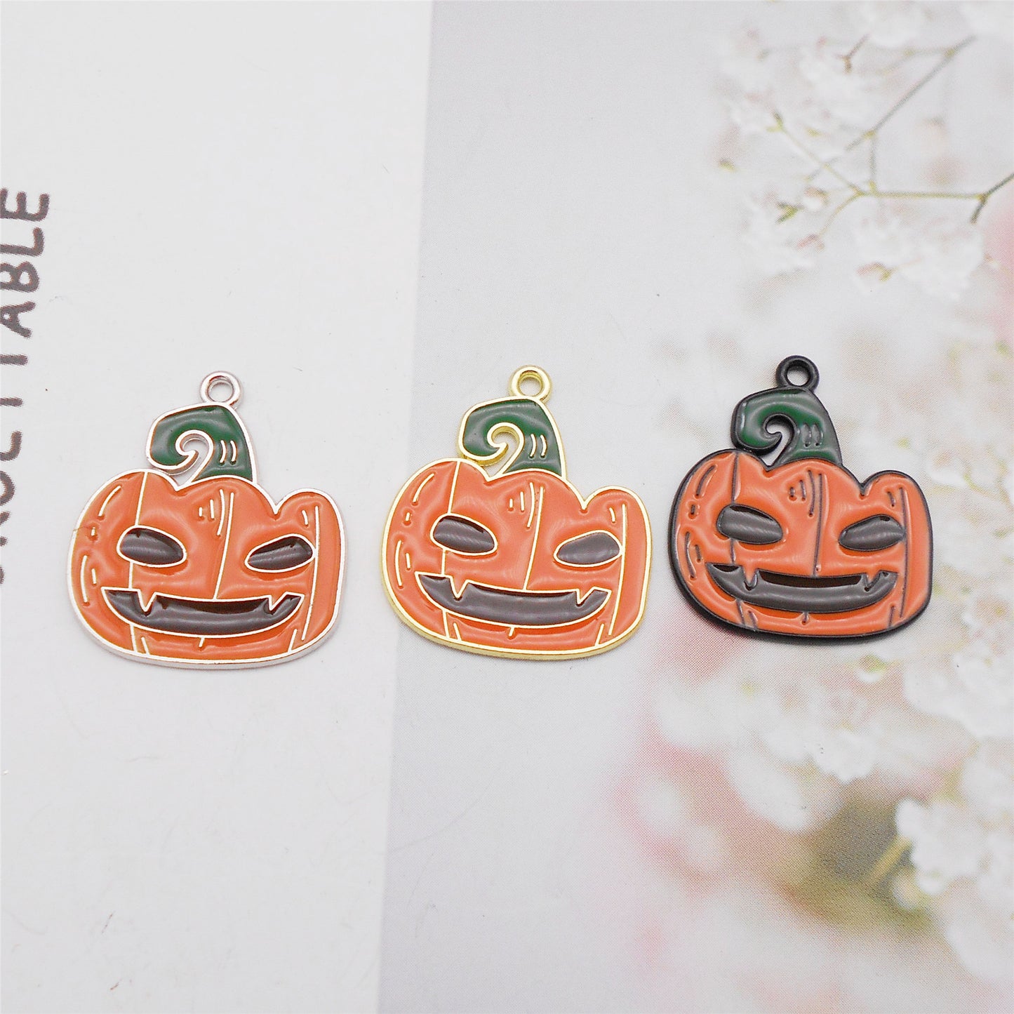 6Pcs Halloween Pumpkin Devil Face Charms Alloy Enamel Jewelry Dangle DIY Crafts Necklace Bracelet Earrings Pendant Accessory 20x22mm