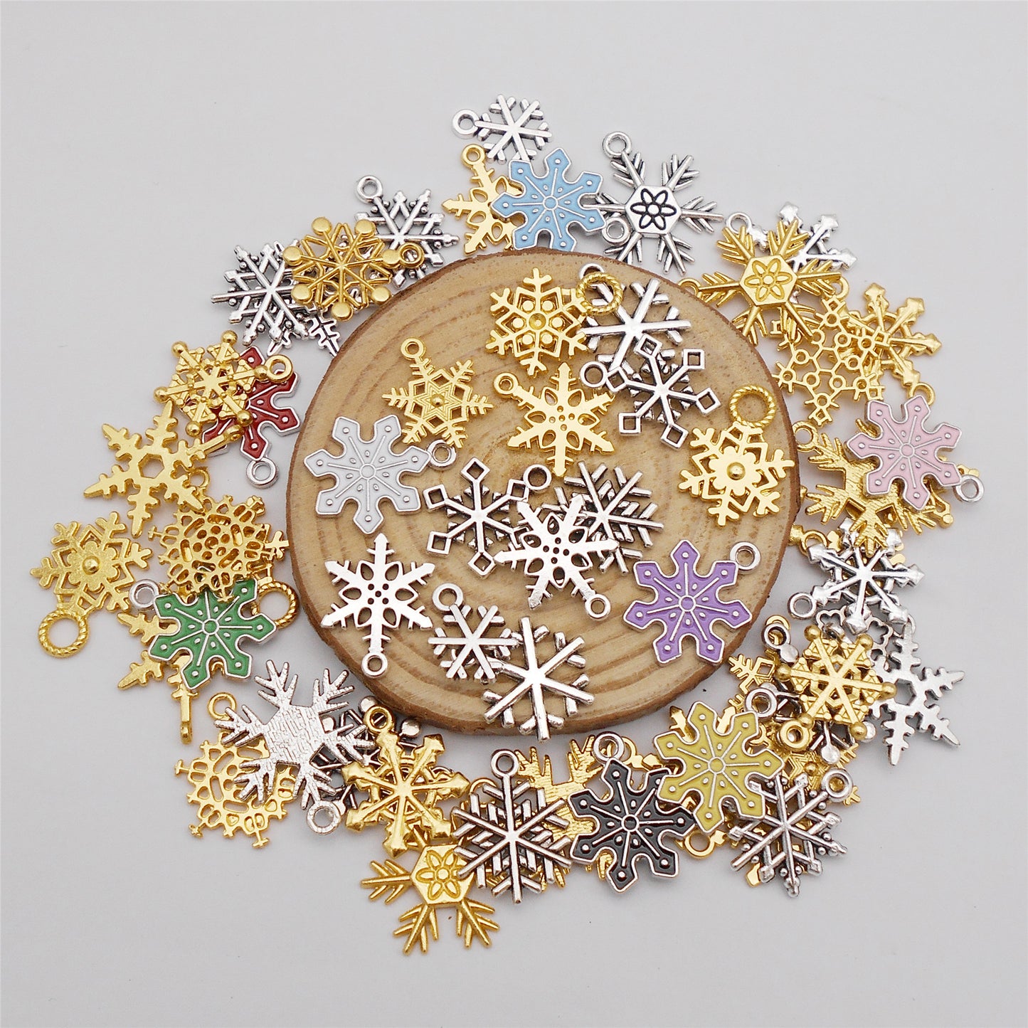 50g of Snowflake Charm Set for Jewelry Making - Gold & Retro Silver Christmas Pendants for Necklace Bracelet Earrings DIY, Enamel Decor Crafts
