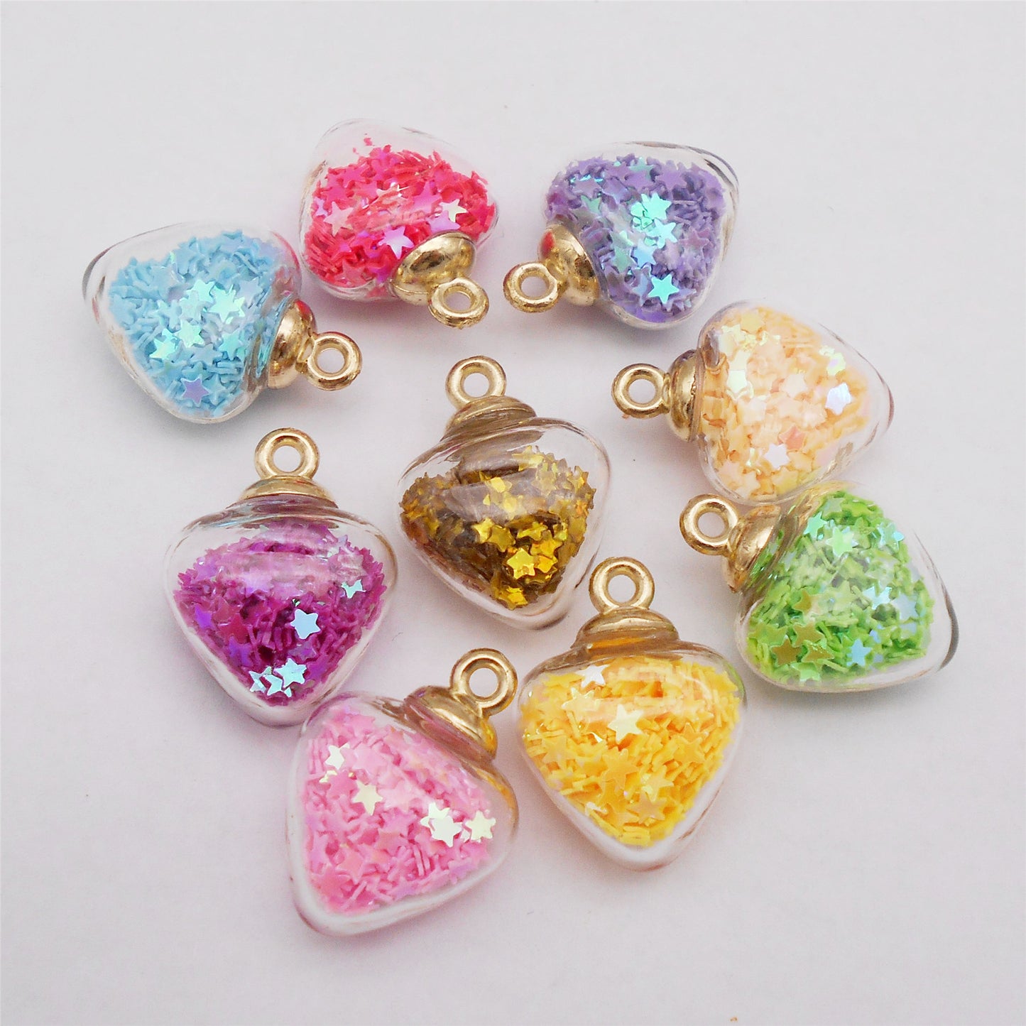 10Pcs Transparent Star Shape Charm with Star Glitter 24x18mm Crystal Glass Pendant DIY Jewelry Accessory for Necklace Bracelet Earrings Making Crafts Keychain Decor