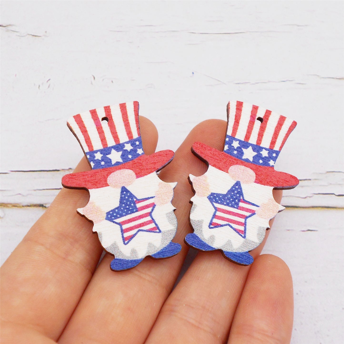 2Pcs Star Flag Pattern Charms Wood Abstract Design American Uncle Dangle for Pendant Jewelry (Necklace, Bracelet, Earrings) Making 39x27mm