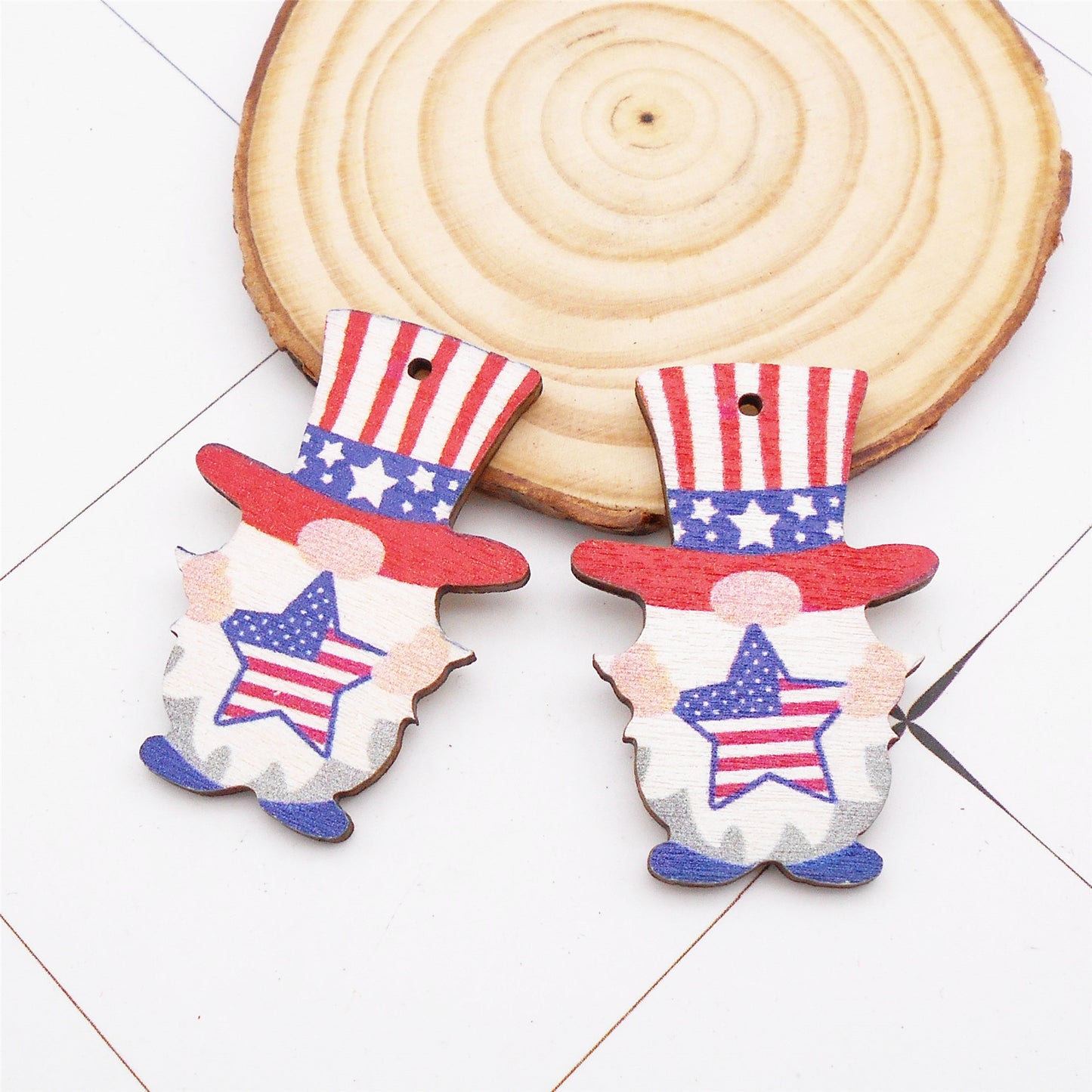 2Pcs Star Flag Pattern Charms Wood Abstract Design American Uncle Dangle for Pendant Jewelry (Necklace, Bracelet, Earrings) Making 39x27mm