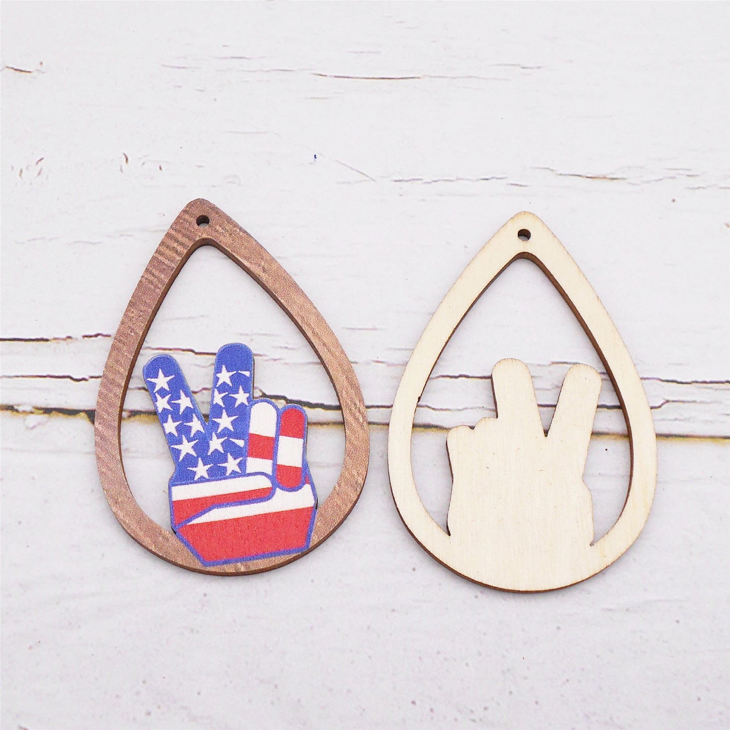 2Pcs Teardrop Frame V Sign Hand Gesture Charms American Flag Pattern Wood Dangle Victory Gesture Design for DIY Pendant Jewelry Making Necklace Bracelet Earrings Decor Crafts Supplies 58x37.5mm