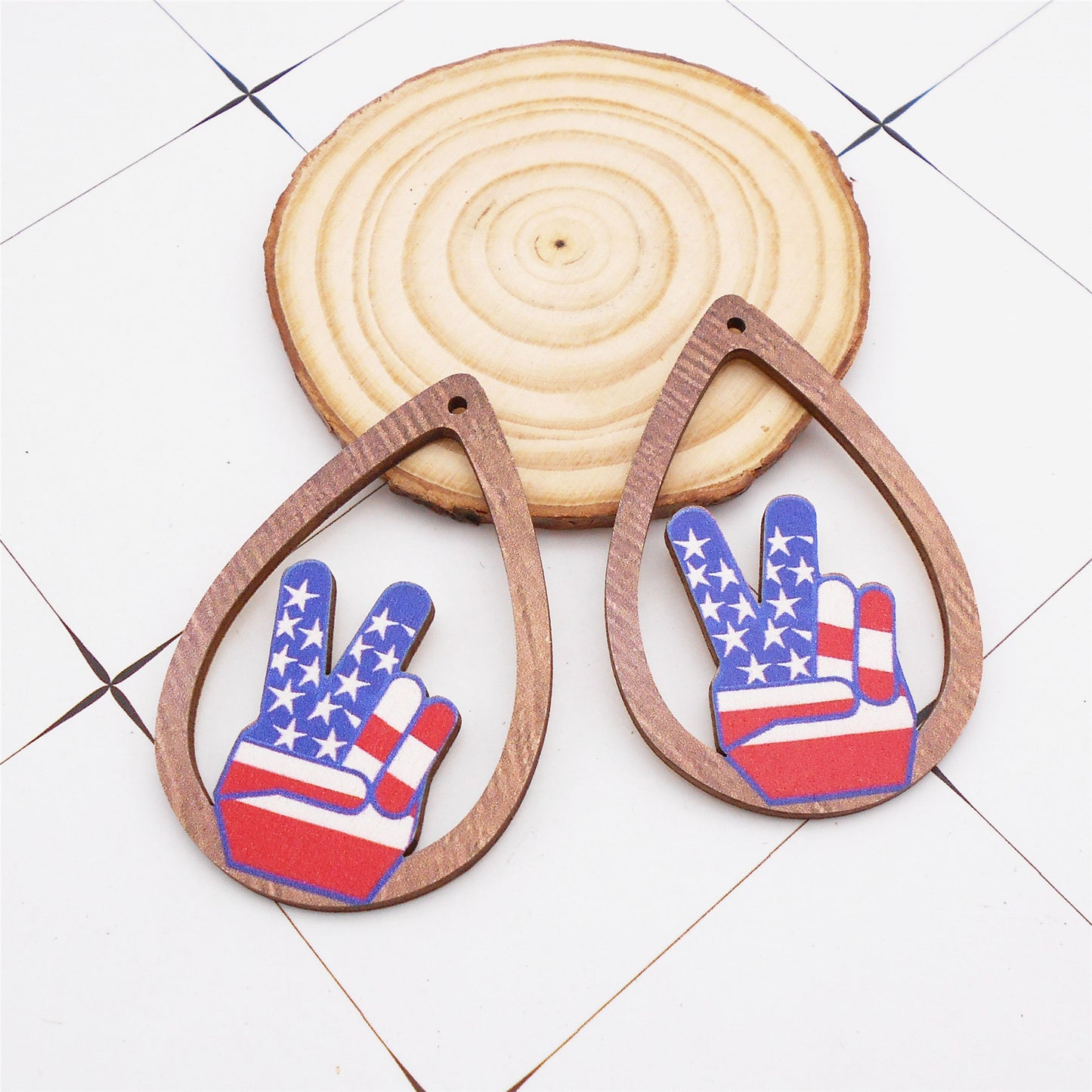 2Pcs Teardrop Frame V Sign Hand Gesture Charms American Flag Pattern Wood Dangle Victory Gesture Design for DIY Pendant Jewelry Making Necklace Bracelet Earrings Decor Crafts Supplies 58x37.5mm