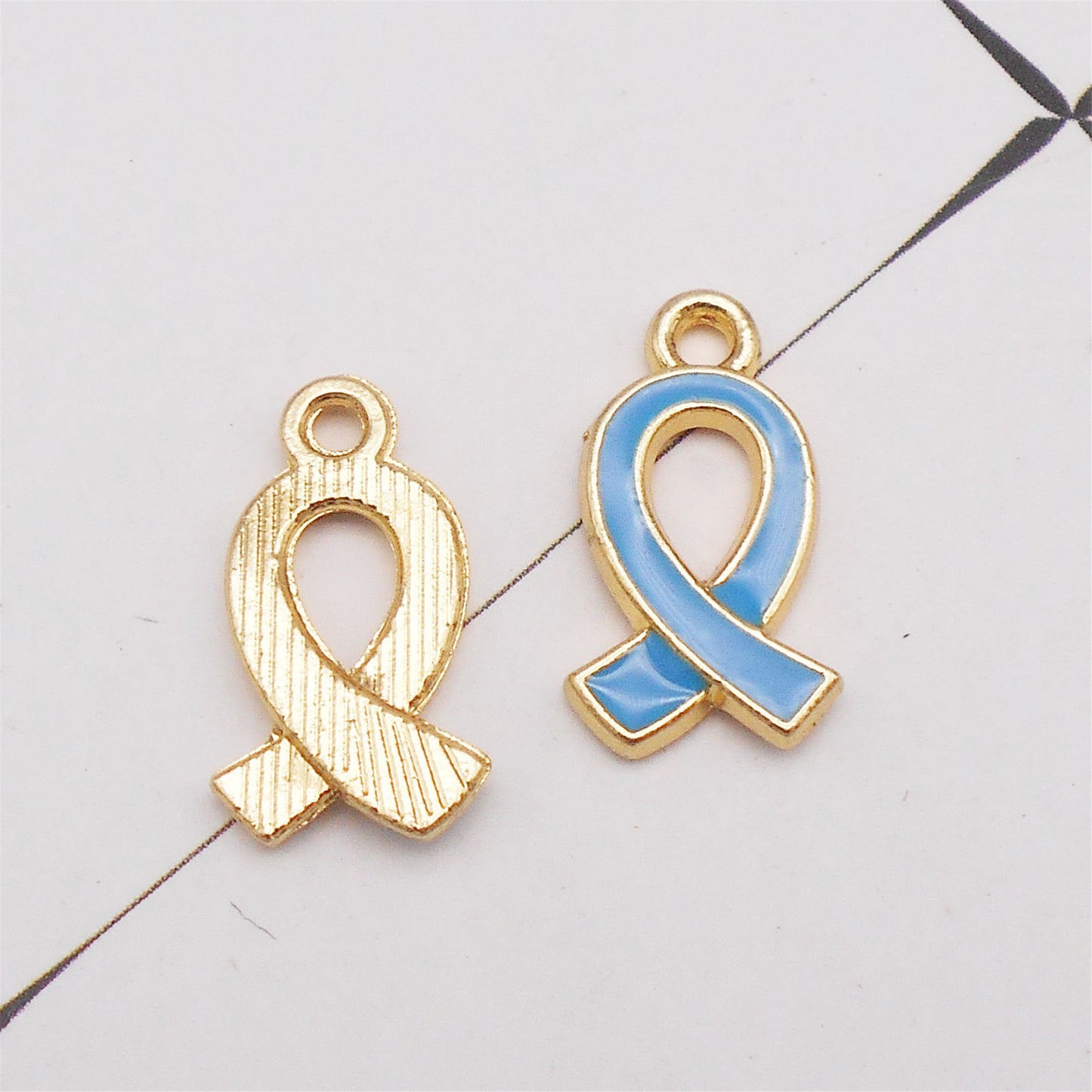 7Pcs Mini Enamel Scarf Charms 17x10mm Metal Jewelry Pendant for Necklace Bracelet Earrings Making, DIY Crafts Decor