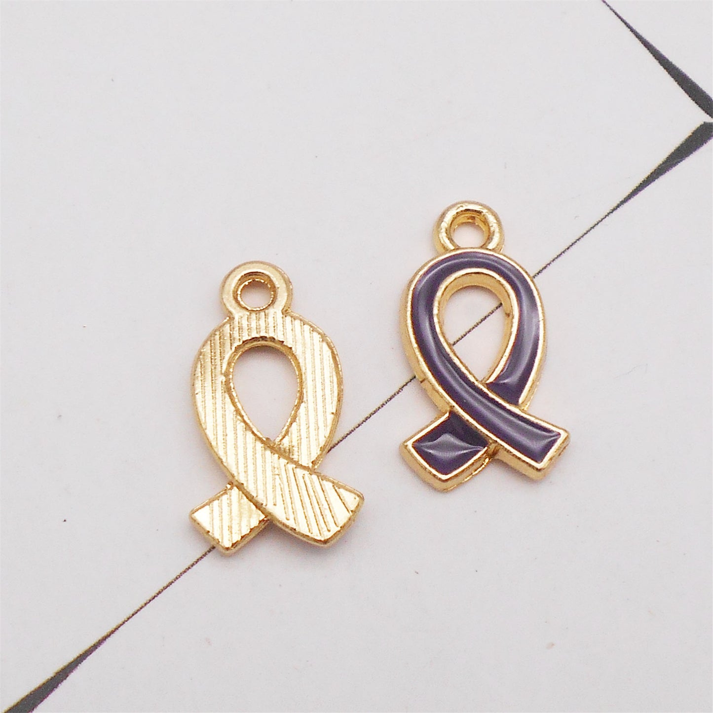 7Pcs Mini Enamel Scarf Charms 17x10mm Metal Jewelry Pendant for Necklace Bracelet Earrings Making, DIY Crafts Decor