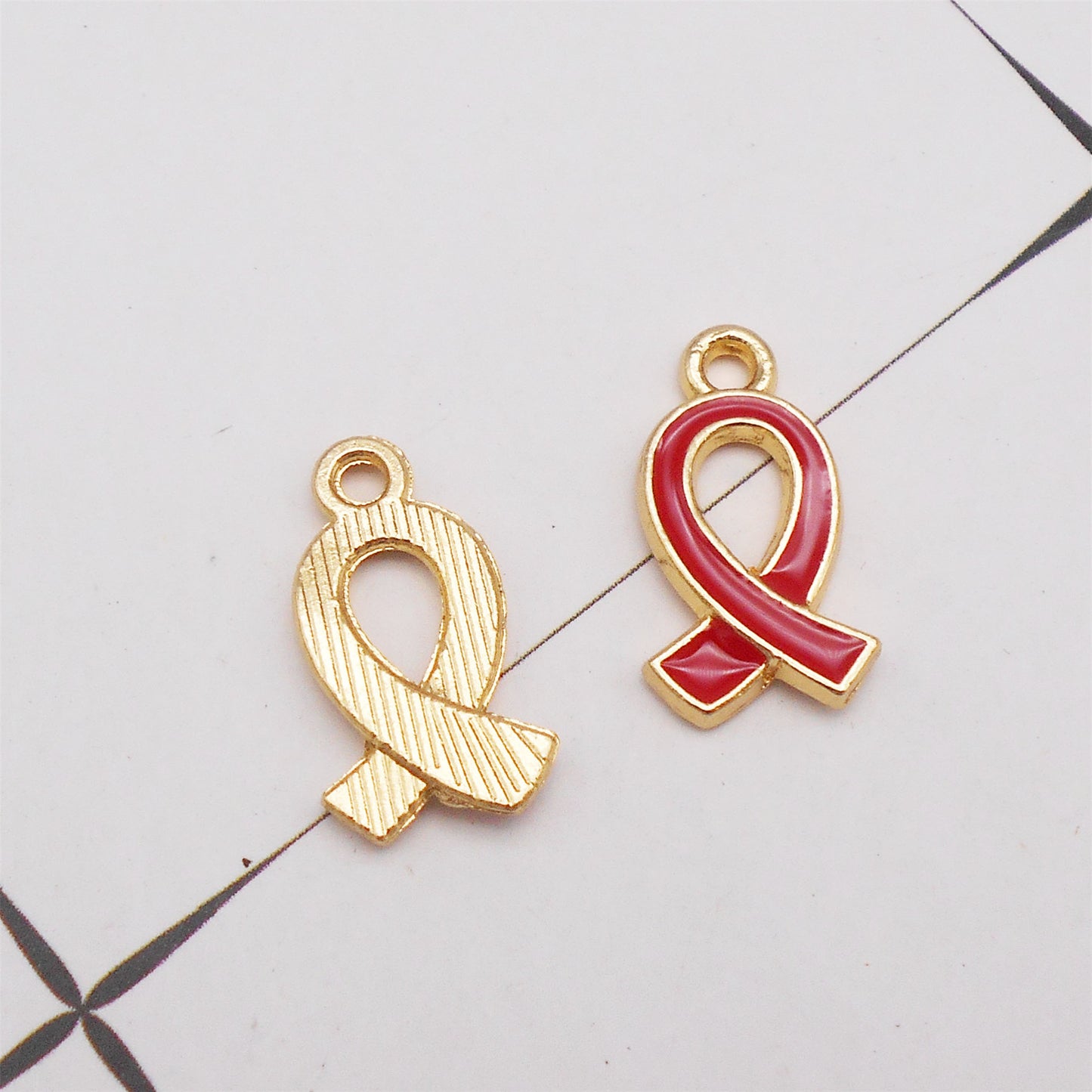 7Pcs Mini Enamel Scarf Charms 17x10mm Metal Jewelry Pendant for Necklace Bracelet Earrings Making, DIY Crafts Decor