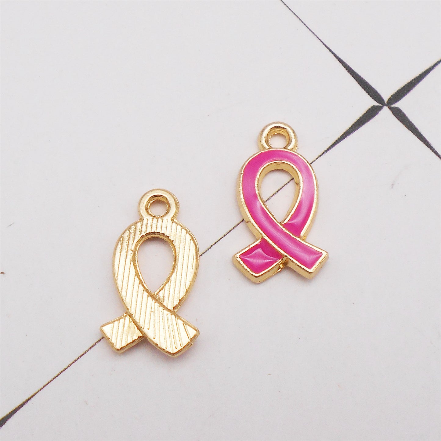 7Pcs Mini Enamel Scarf Charms 17x10mm Metal Jewelry Pendant for Necklace Bracelet Earrings Making, DIY Crafts Decor