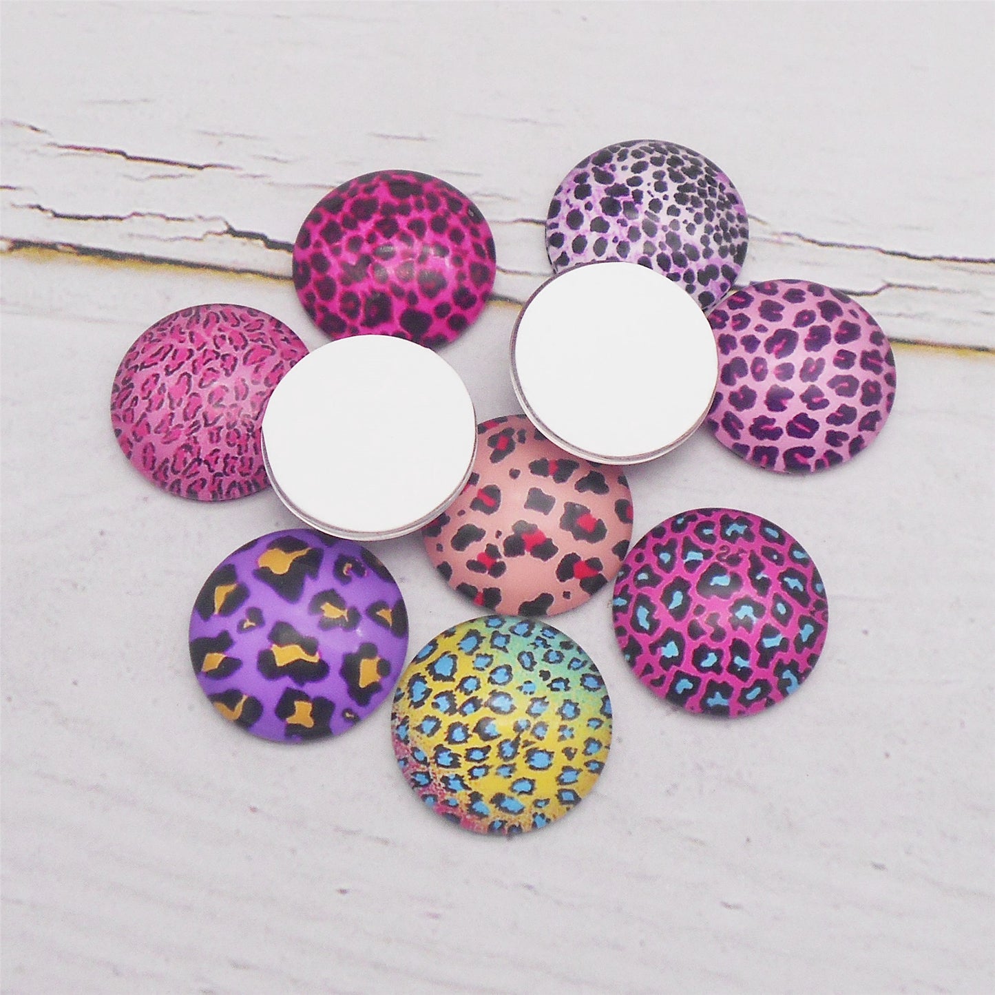 30Pcs Flat Back Leopard Spot Cabochon Round Glass Embellishment 12/18/20/25mm Time Gem Cabochons for Jewelry Decor, Crafts Supplies