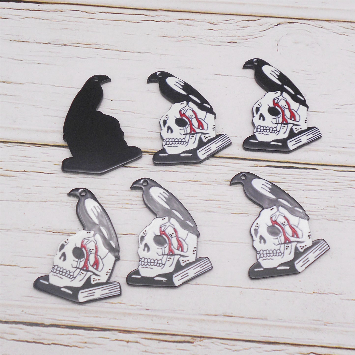 6PCS 43x31mm Acrylic Skull & Raven Pendant Charms for Halloween Theme Jewelry Making, DIY Crafts Supplies, Halloween Party Decoration