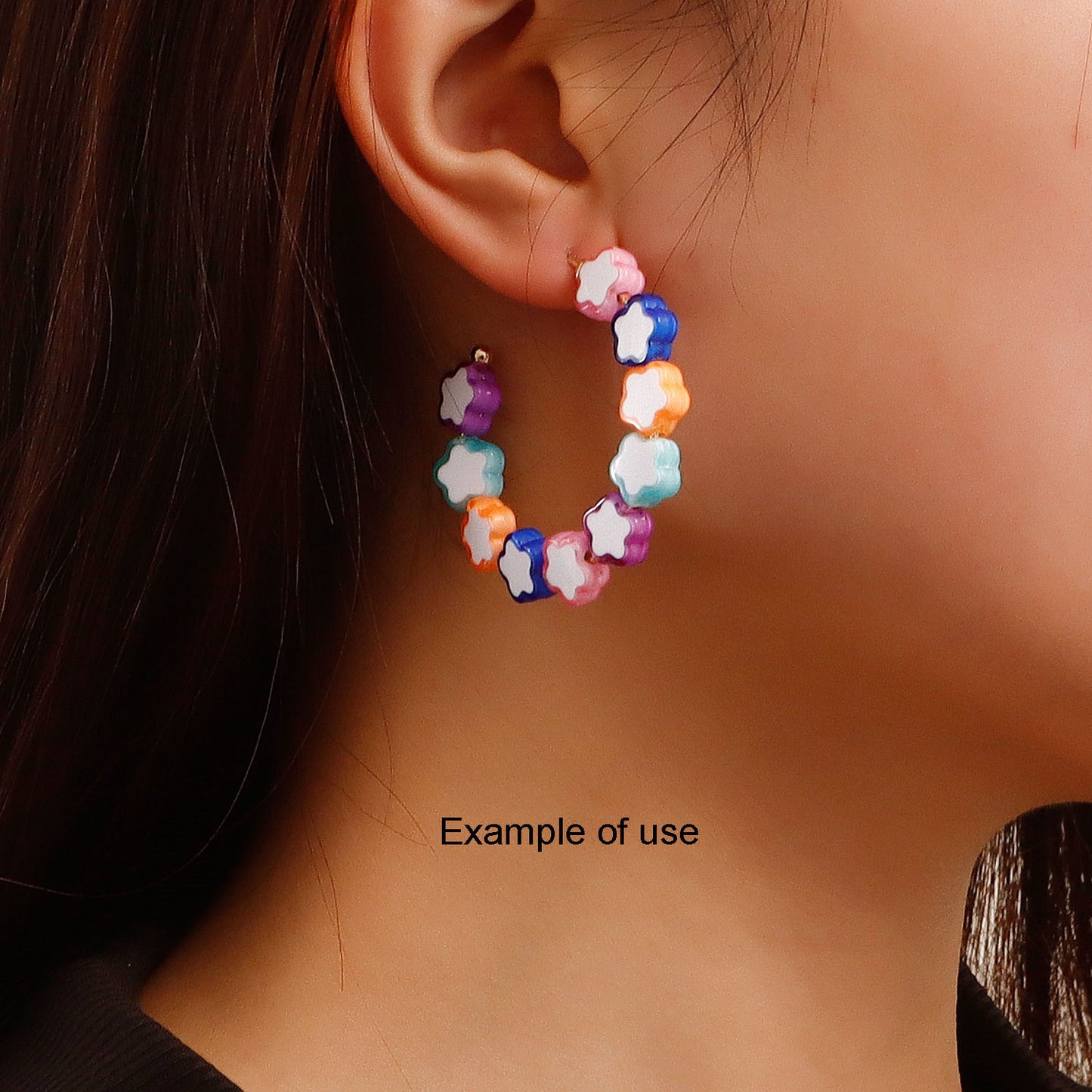 50Pcs 10mm Flower Shaped Beads Plum Blossom Pattern Spacer Beads Plastic Accessories for Necklace Bracelet Earrings Making, Phone Chain Crafts Decor