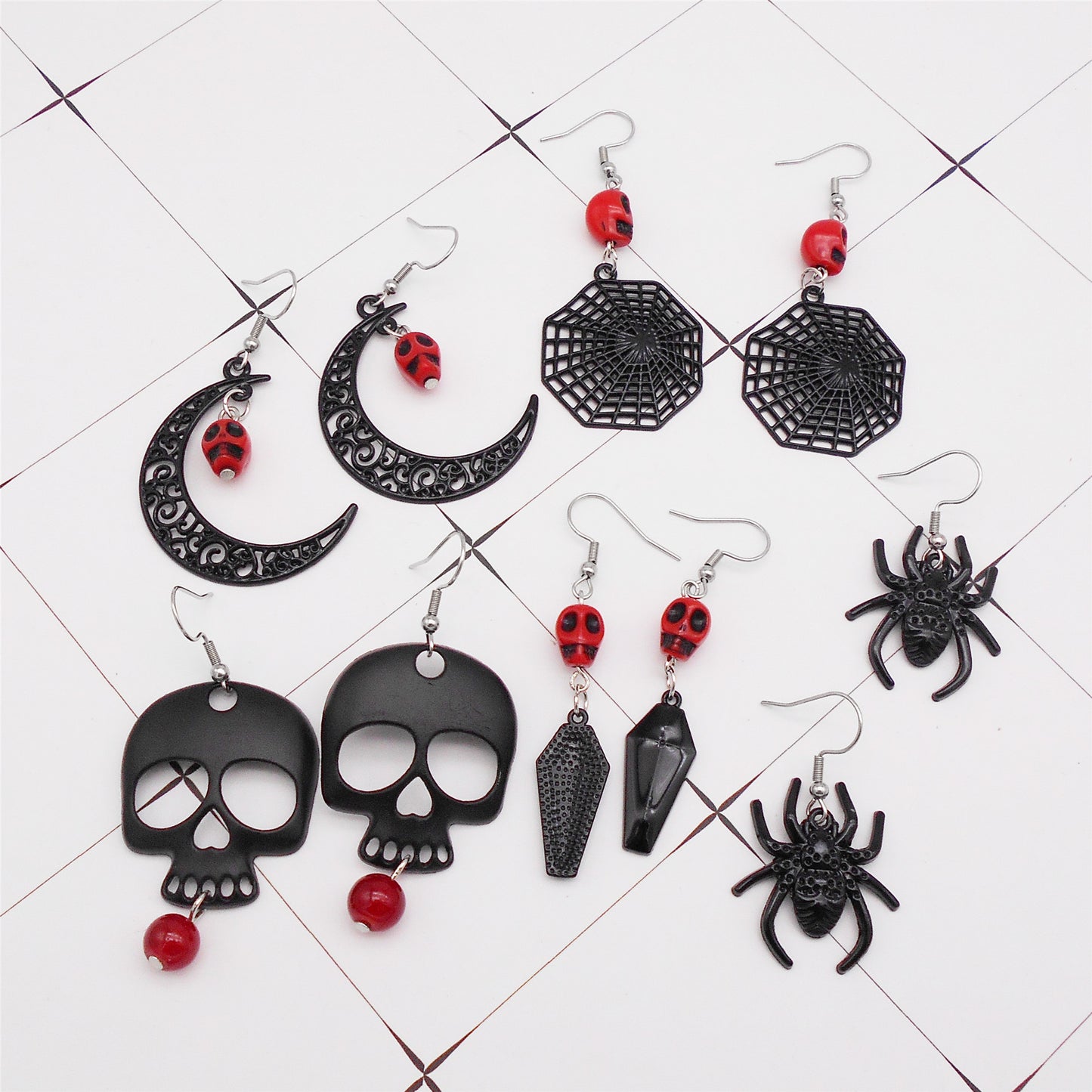 1 Pair Electroplated Black Spider Dangle Earrings Gothic Alloy Moon Skull Head Hook Earrings Hypoallergenic Women Ear Piercing Jewelry Festival Gifts