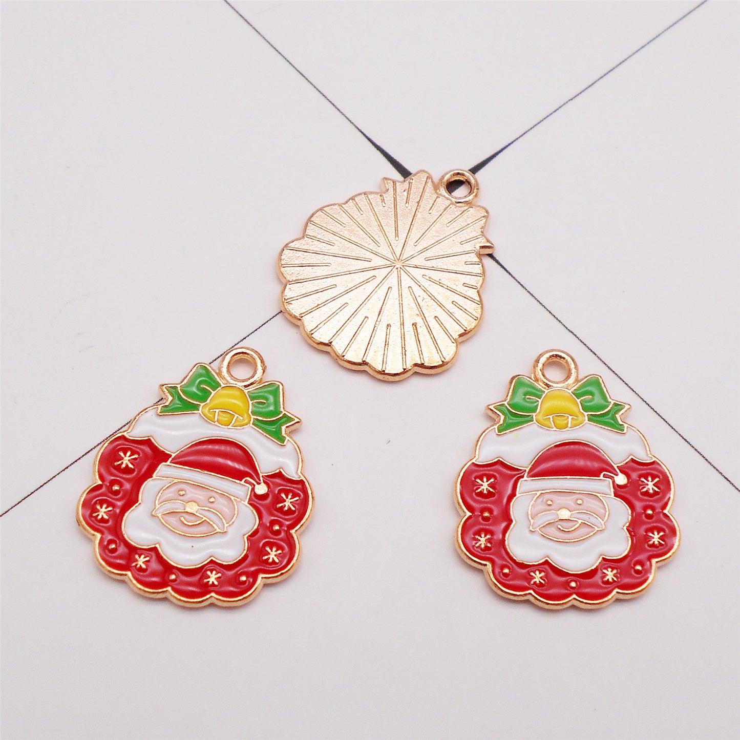 12Pcs Enamel Christmas Theme Charms Metal Mini Santa Claus Cute Snowman Pendants for Necklace Bracelet Earrings Making Accessories DIY Crafts Decor