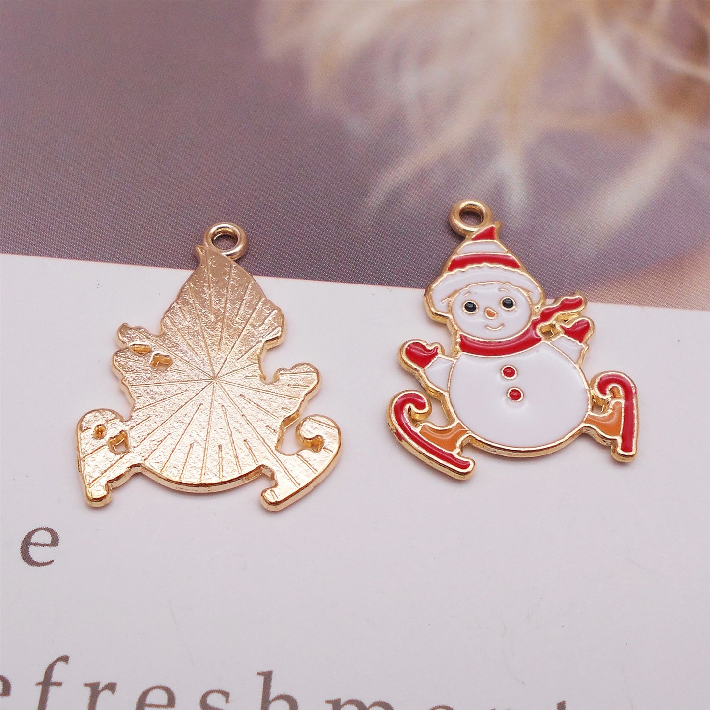 12Pcs Enamel Christmas Theme Charms Metal Mini Santa Claus Cute Snowman Pendants for Necklace Bracelet Earrings Making Accessories DIY Crafts Decor