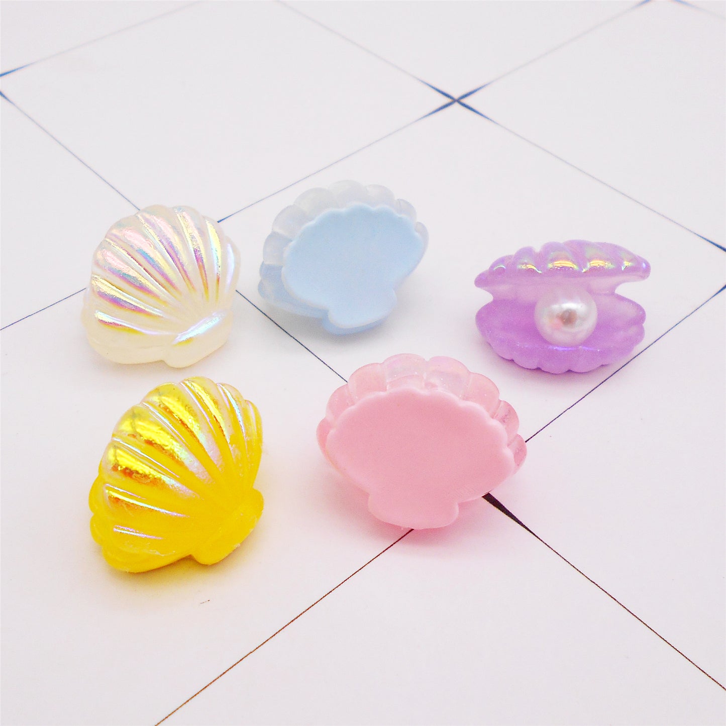 10Pcs 19x23mm Resin Seashells with Faux Pearl Decoration Plastic Seashell Charm Accessories for DIY Pendant Jewelry Making Phone Case Decor