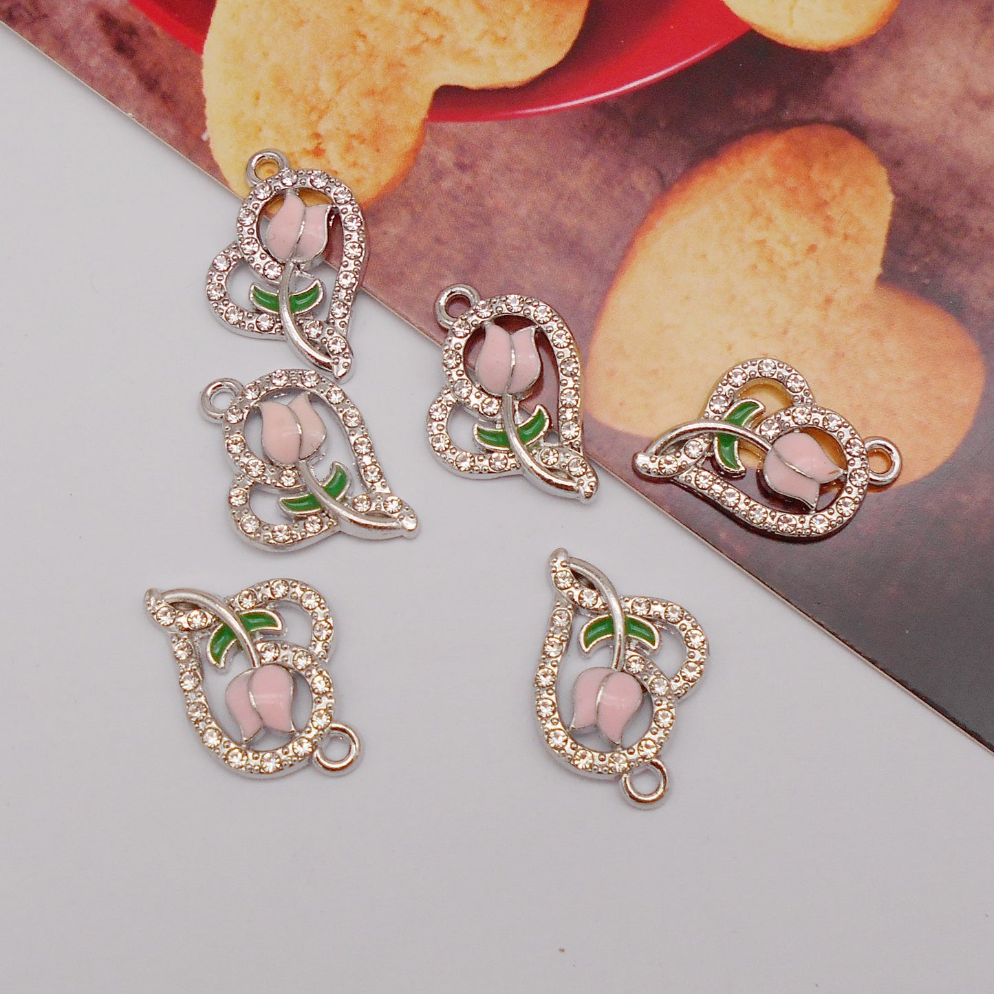 10Pcs Crystal Heart Charms Romantic Enamel Heart and Rose Designed Pendants Alloy Jewelry Accessories for Necklace Bracelet Earrings Making 22x15mm