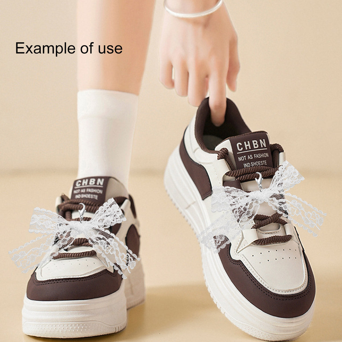 4PCS 75*87mm Handmade Lace Bow Shoe Charms with Lobster Clasp, Delicate Ribbon Bowknot Pendants Wedding Dress Accessories, Women Bags Clothes Purses Hanging Decor, Crafts Supplies