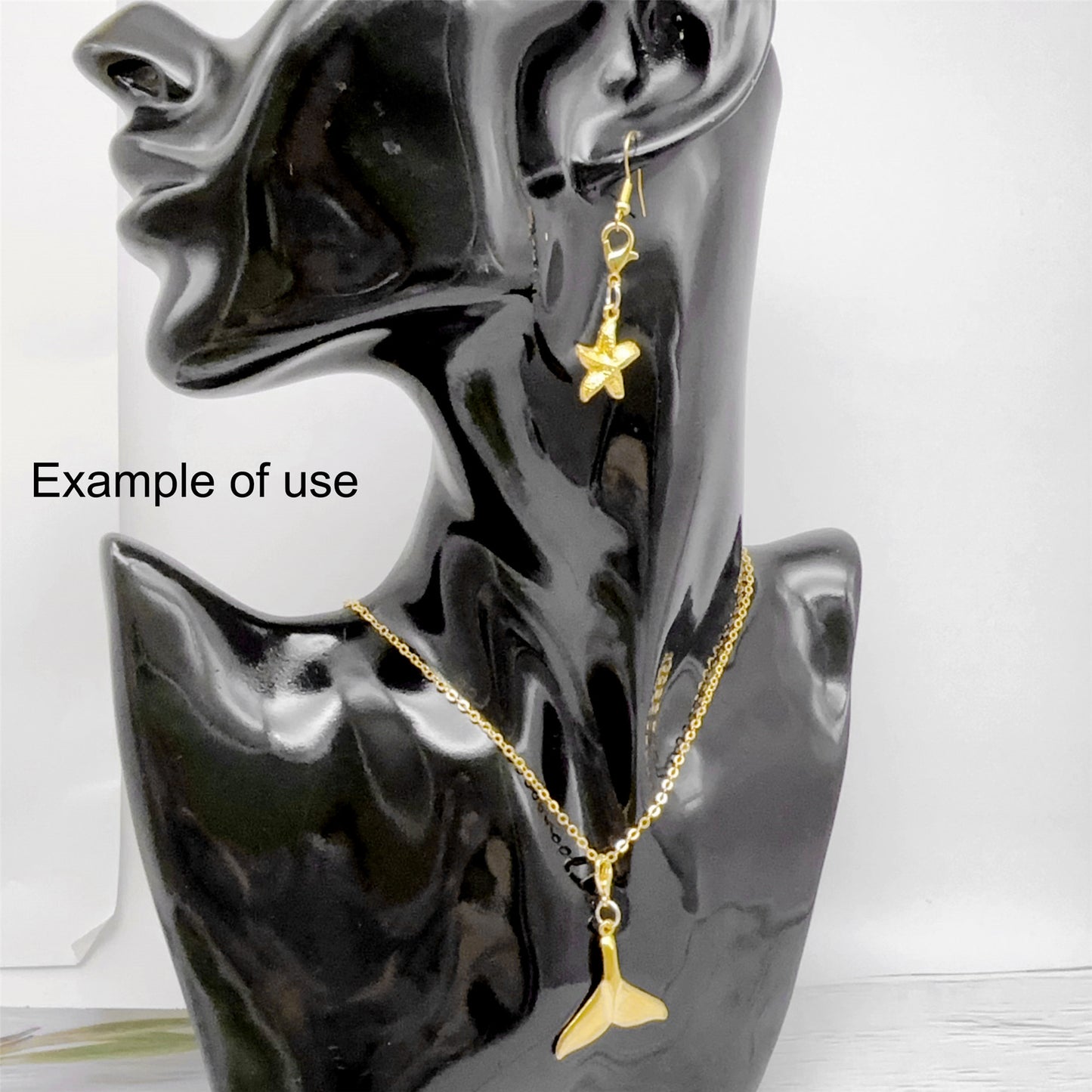20PCS 10-45mm Alloy Sea Animal Marine Life Pendants with Lobster Clasp Gold&Silver Color Shoe Charms Keyring Dangle Bags Purses Clothes Hanging Decor DIY Crafts Supplies
