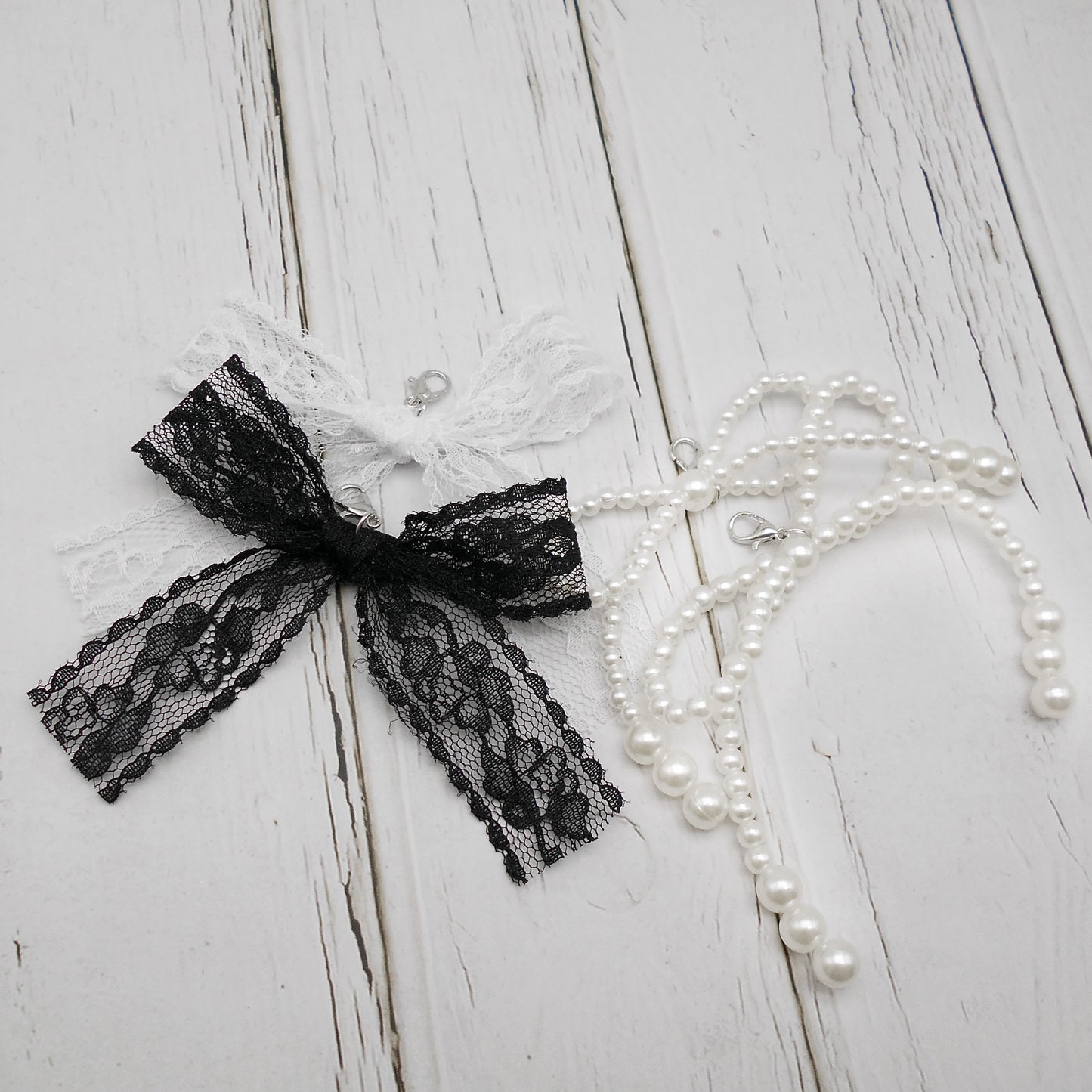 4pairs Imitation Pearl & Lace Bowknot Shoe Charms Handmade Bow Shaped Shoelace Clips for Footwear Decor