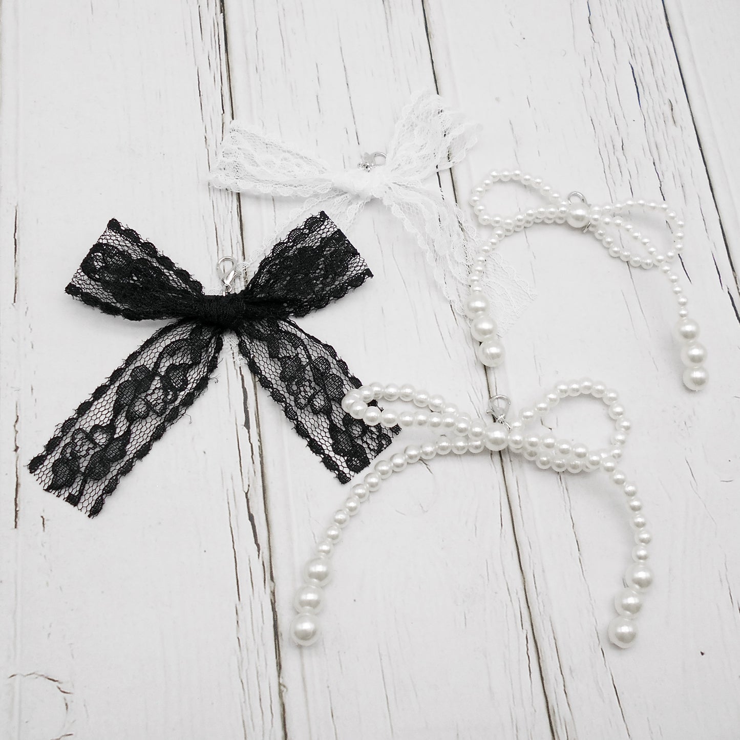 4pairs Imitation Pearl & Lace Bowknot Shoe Charms Handmade Bow Shaped Shoelace Clips for Footwear Decor