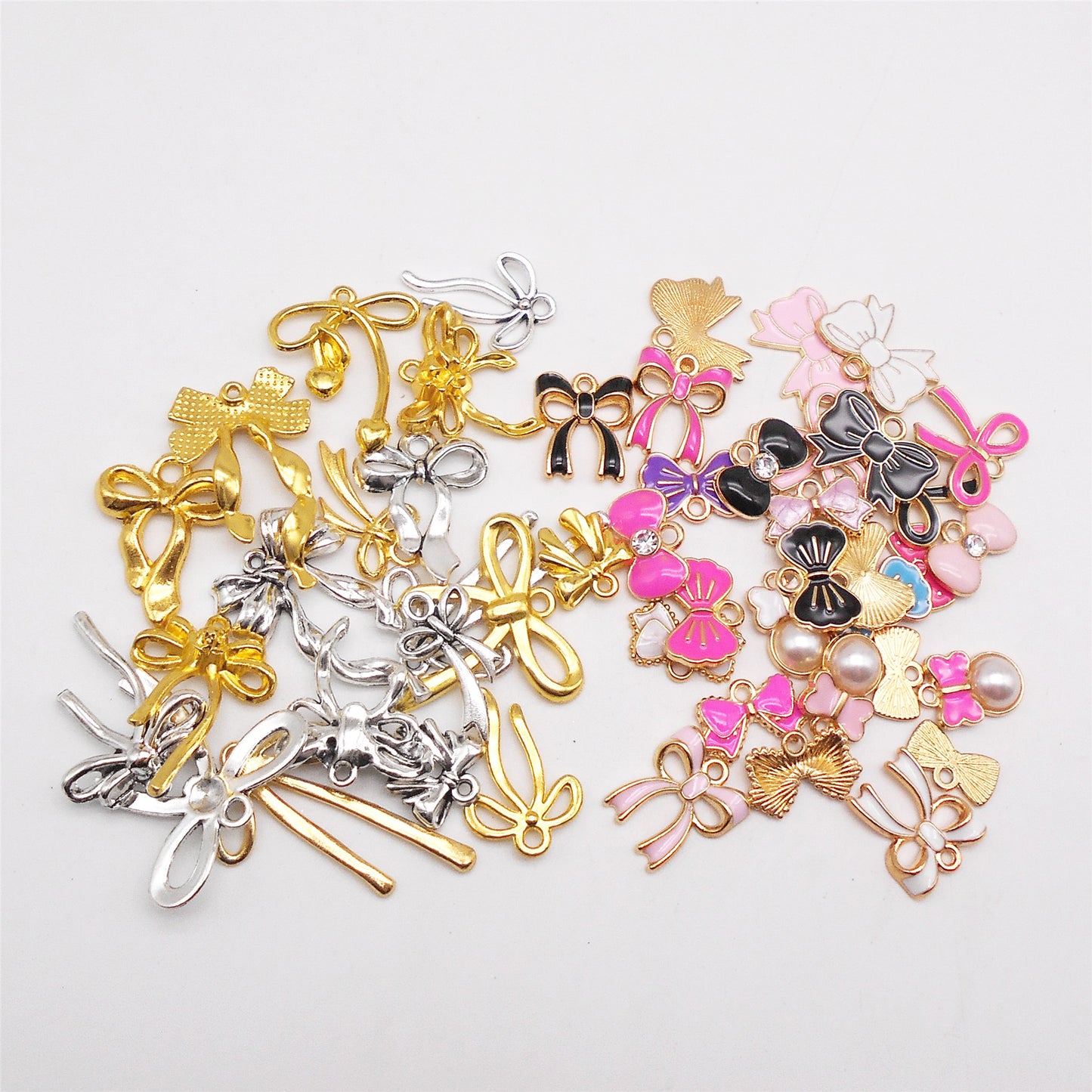 50pcs Mix Metal Alloy Bow Charms Enamel Bowknot Pendants for Jewelry Making Accessories DIY Crafts Supplies