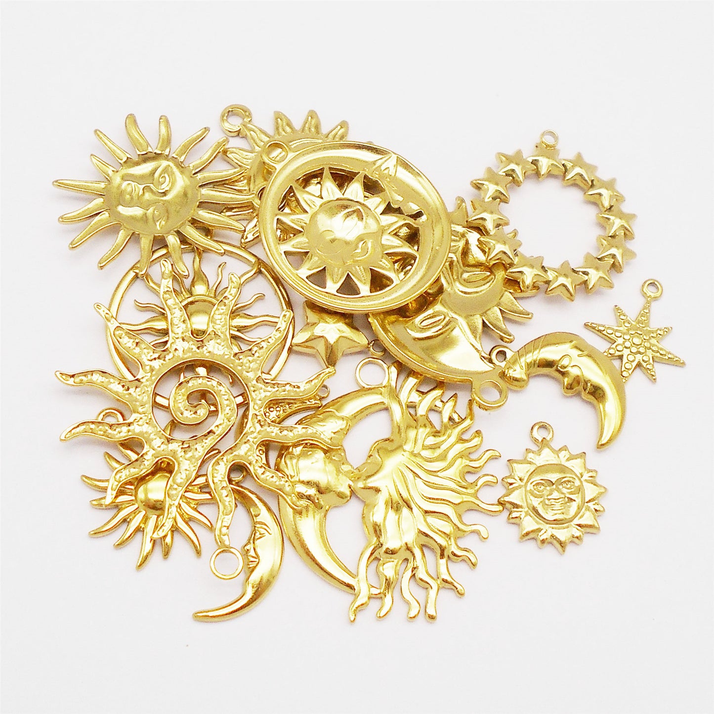 1 Piece Chic Gold Tone Star Charms Stainless Steel Sun Moon Pendants for Necklace Bracelet Earring Making DIY Jewelry Craft Decor