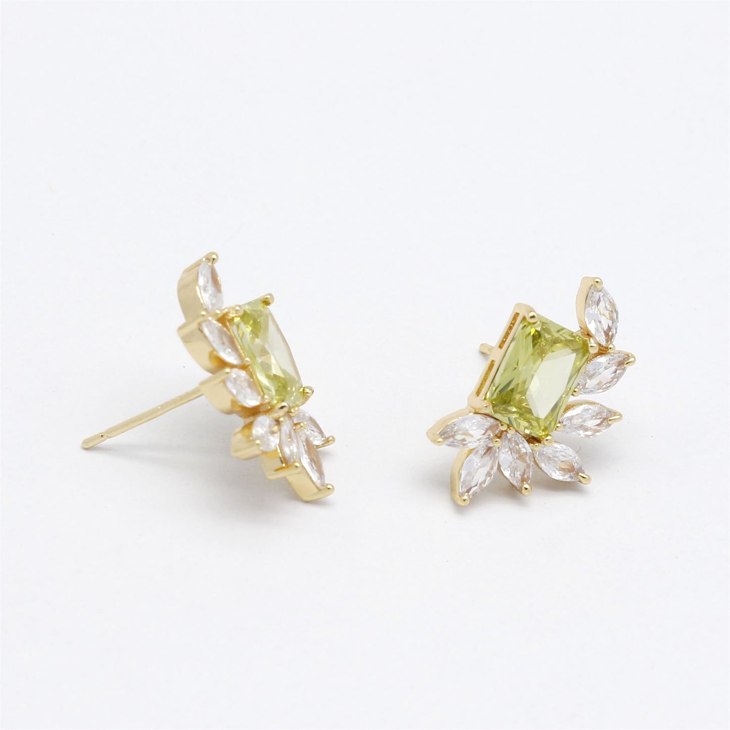 1 Pair 19*13mm Gold Color Brass Zircon Ear Posts Rhinestones Embellished Stud Earrings Hypoallergenic  Women Earring Piercing Jewelry