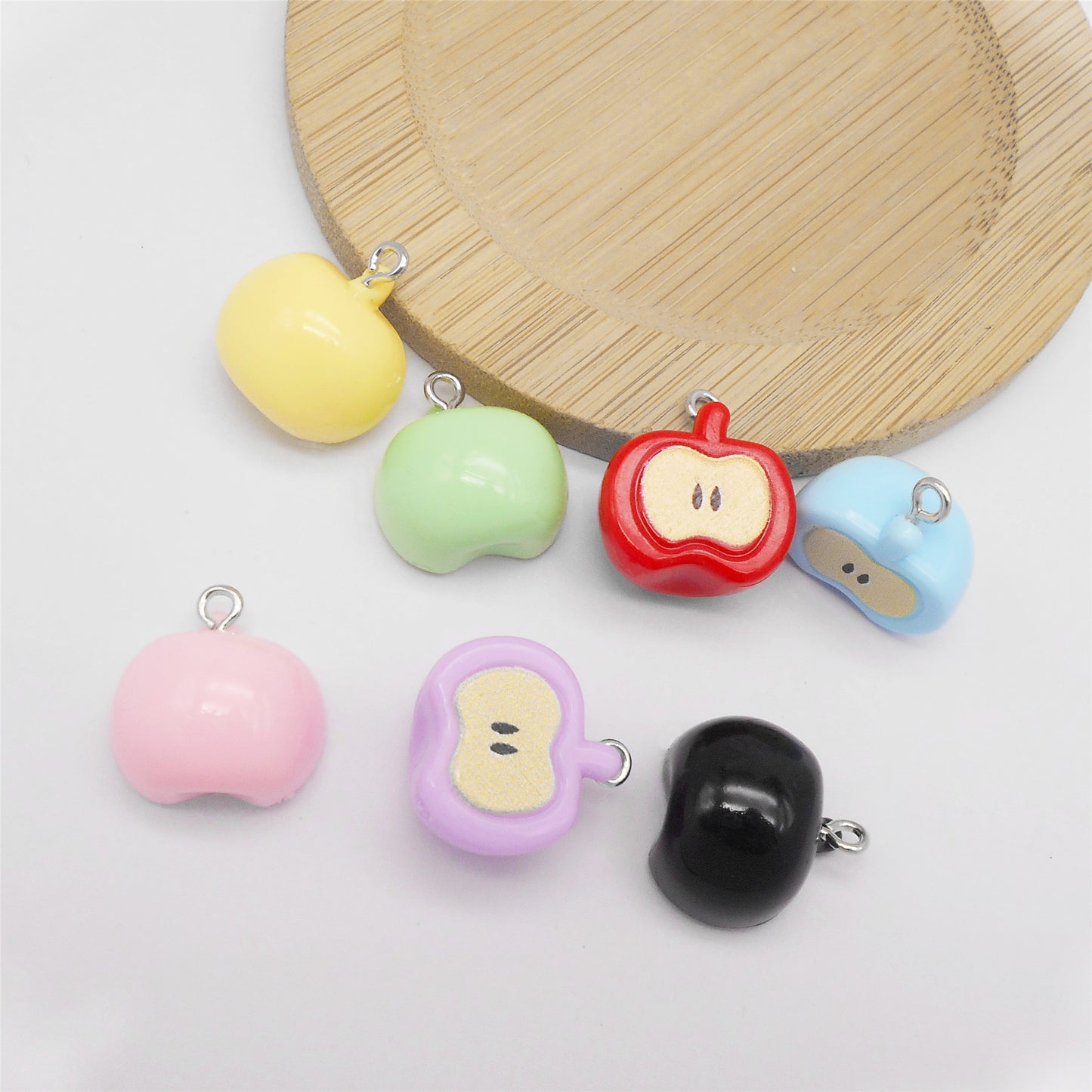 10pcs Resin 3D Apple Charms Fruit Apple Core Enamel Pendant DIY Crafts Making Supplies Jewelry Necklace Bracelet Earrings Pendant Accessory 18.5x17.5mm