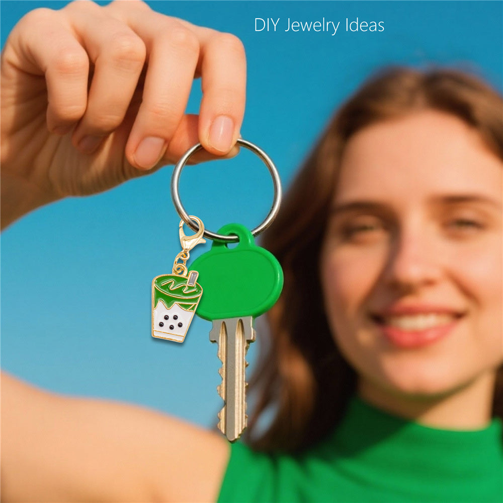 1pc Green Series Enamel Charm Flower Fruit Animal Designed Metal Clip on Pendant for Bag Key Hanging Decor, Jewelry DIY Supplies